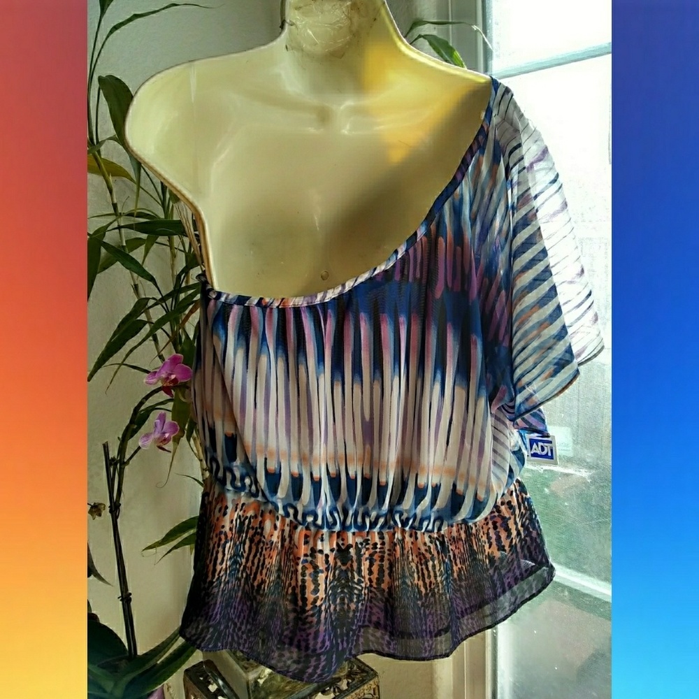 A.N.A GEOMETRIC, ONE SHOULDER TUNIC, NWOT - Picture 2 of 3
